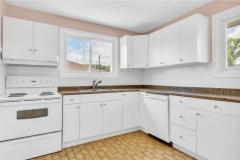 Fridge, stove & dishwasher included