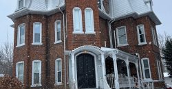 2 bedroom 1 bathroom apt for rent. 116 King St, Quinte West, On. $2,090+ hydro and water