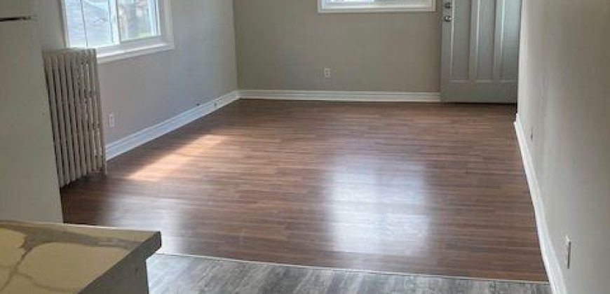 Turn key 4 plex for sale. 263 Dundas Street W, Quinte West, On. $689,000
