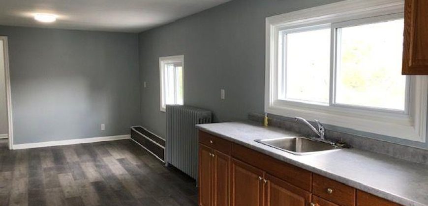 Turn key 4 plex for sale. 263 Dundas Street W, Quinte West, On. $689,000