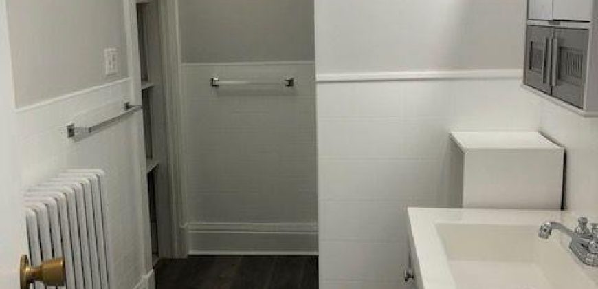 Turn key 4 plex for sale. 263 Dundas Street W, Quinte West, On. $689,000