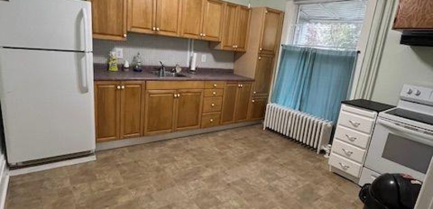 Turn key 4 plex for sale. 263 Dundas Street W, Quinte West, On. $689,000