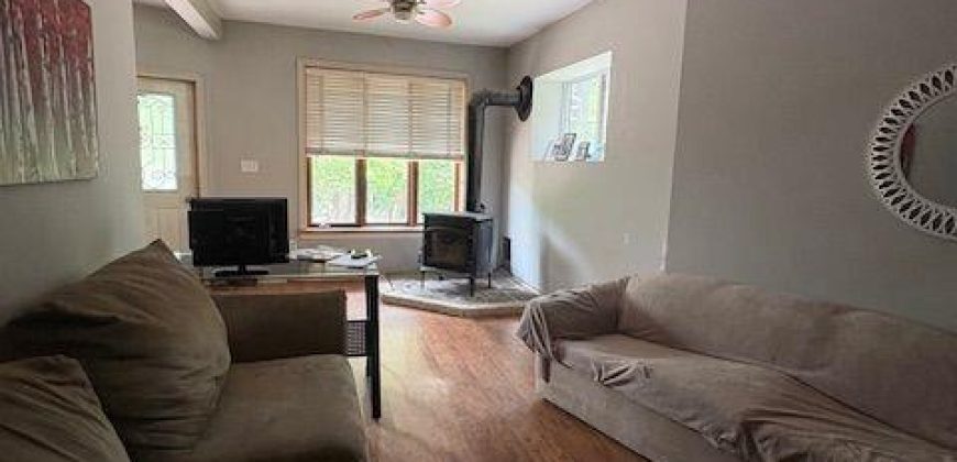 3 bedroom 3 bathroom home for sale. 1403B Crookston Road, Centre Hastings, On. $529,900