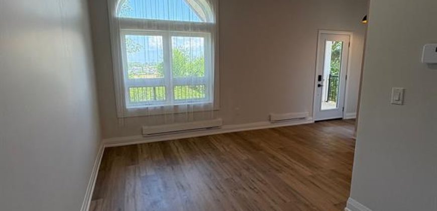 2 bedroom 1 bathroom apt for rent. 22 McGill Street Unit #3, Quinte West, On. $1950+