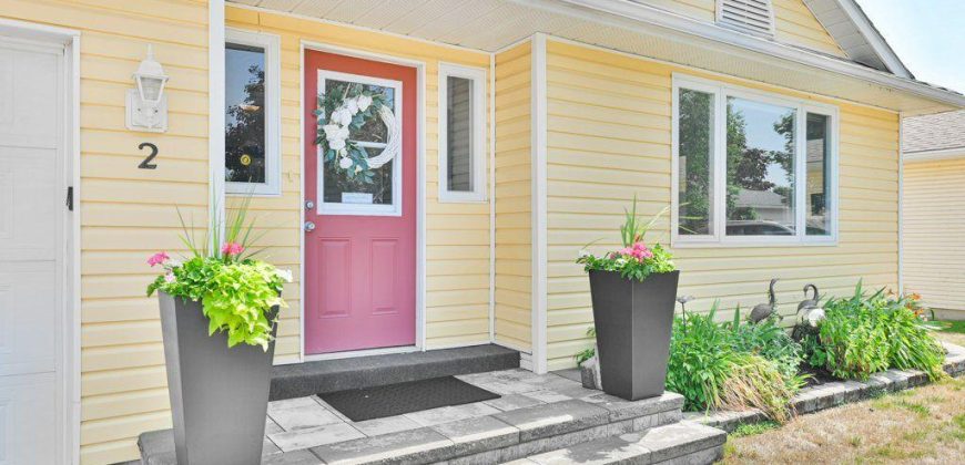 2 bedroom 2 bathroom house for sale. 2 Heritage Drive, Prince Edward County, On.  $489,900