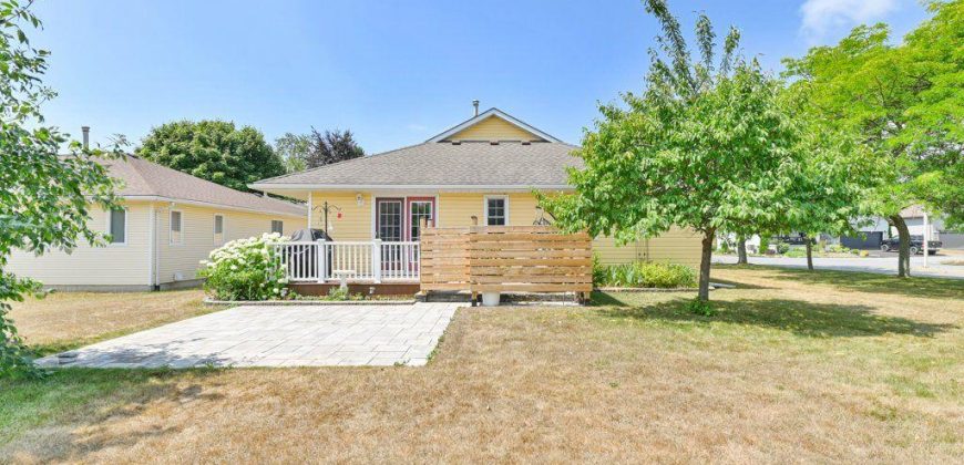 2 bedroom 2 bathroom house for sale. 2 Heritage Drive, Prince Edward County, On.  $489,900