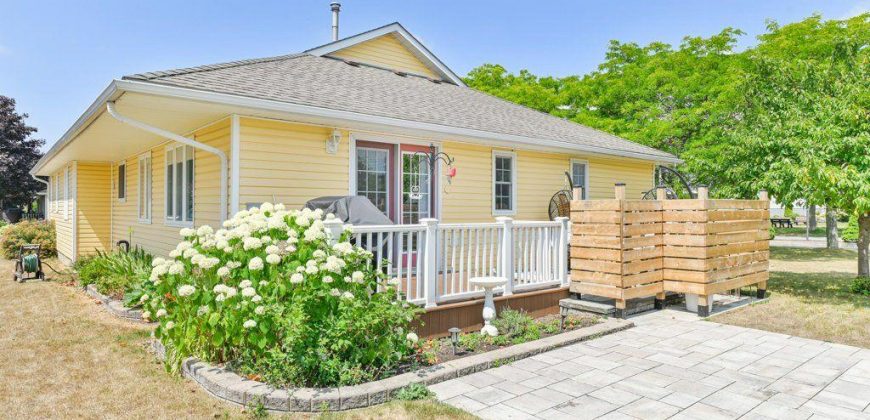 2 bedroom 2 bathroom house for sale. 2 Heritage Drive, Prince Edward County, On.  $489,900