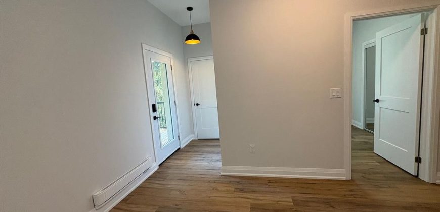2 bedroom 1 bathroom apt for rent. 22 McGill Street Unit #3, Quinte West, On. $1950+
