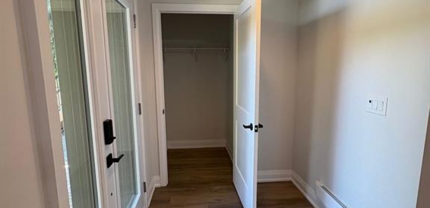 2 bedroom 1 bathroom APT for rent. 22 McGill Street Unit #1, Quinte West, On. $1999.00+