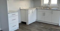 2 bedroom apt for rent. 198 Dundas Street E, Quinte West. $1650+hydro and water