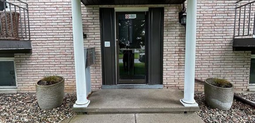 2 bedroom 1 bathroom apt for rent. 29 McNichol Avenue Unit #5, Quinte West, On. $1795 all inclusive