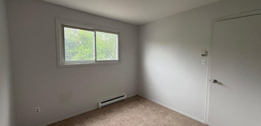 2 bedroom 1 bathroom apt for rent. 29 McNichol Avenue Unit #5, Quinte West, On. $1795 all inclusive