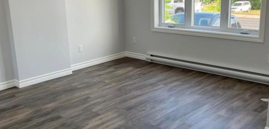 2 bedroom apt for rent. 198 Dundas Street E, Quinte West. $1650+hydro and water