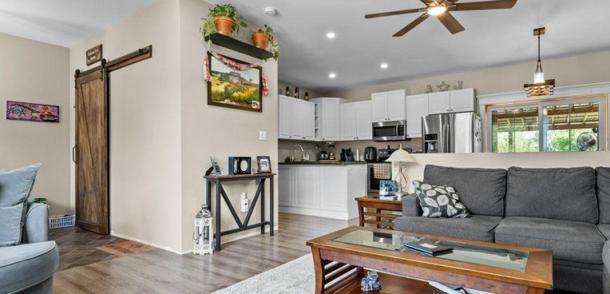 4 bedroom 2 bathroom house for sale. 108 Dundas St, Deseronto, On. $599,900