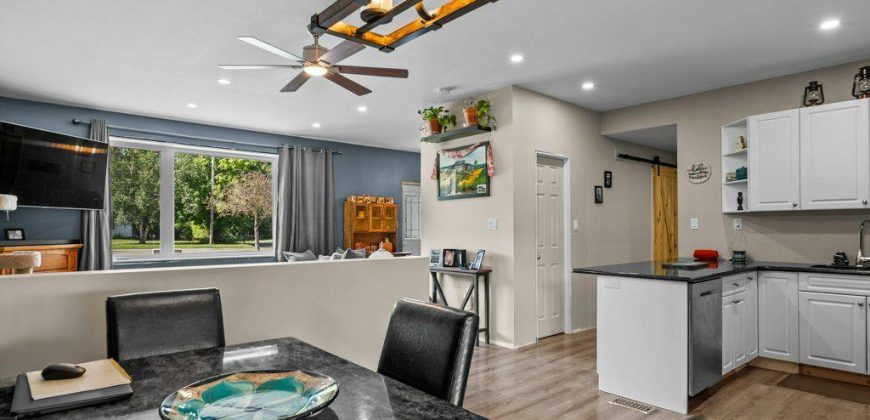 4 bedroom 2 bathroom house for sale. 108 Dundas St, Deseronto, On. $599,900