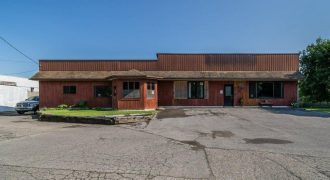 4 bedroom 2 bathroom house for sale. 108 Dundas St, Deseronto, On. $599,900