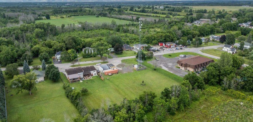 4 bedroom 2 bathroom house for sale. 108 Dundas St, Deseronto, On. $599,900