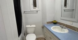 2 bedroom 1 bathroom apt for rent. 284 Front St, Unit #1, Quinte West. On. $1395 plus hydro