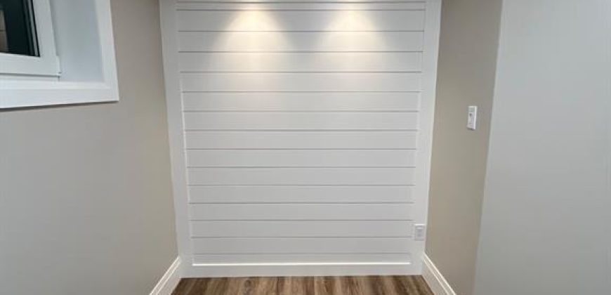 1 bedroom 1 bathroom apt for rent. 57 Salisbury Road, Prince Edward County, On. $1,500 all incl.