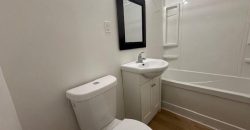 1 bedroom 1 bathroom apt for rent. 27 Dundas St E, Unit #3, Quinte West, On. $1,350 all incl.