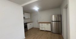 1 bedroom 1 bathroom apt for rent. 27 Dundas St E, Unit #1, Quinte West, On. $1,325 all incl.