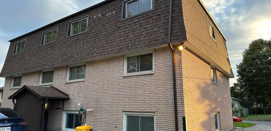 1 bedroom 1 bathroom apt for rent. 29 McNichol Ave, Unit #1, Quinte West. On. $1,595 all incl.