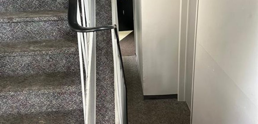 1 bedroom 1 bathroom apt for rent. 29 McNichol Ave, Unit #1, Quinte West. On. $1,595 all incl.