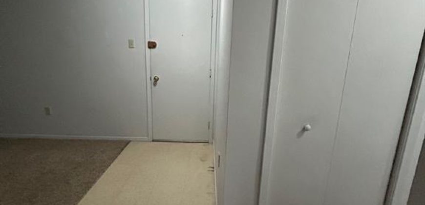 1 bedroom 1 bathroom apt for rent. 29 McNichol Ave, Unit #1, Quinte West. On. $1,595 all incl.