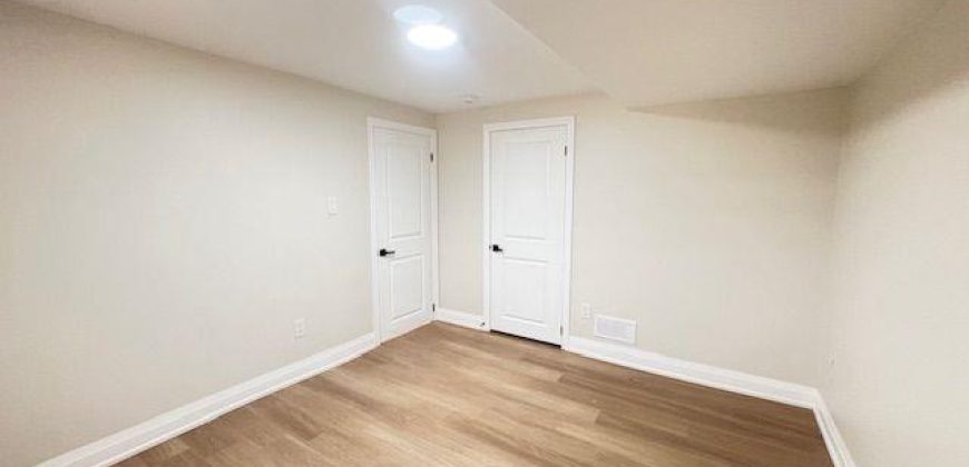 1 bedroom 1 bathroom apt for rent. 23 Robertson Lane Unit #A, Belleville, On.  $1500 plus 35% of utilities.