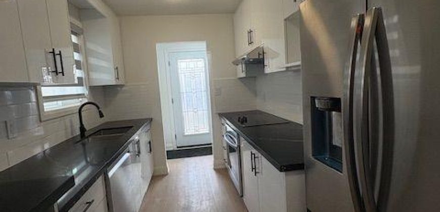 3 bedroom 2 bathroom apt for rent. 23 Robertson Lane, Belleville, On. $2450 per month plus 65% of utilities