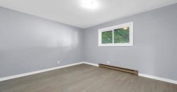 5 bedroom 2 bathroom house for sale. 108 Nicholas St, Quinte West, On. $469,000