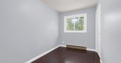 5 bedroom 2 bathroom house for sale. 108 Nicholas St, Quinte West, On. $469,000