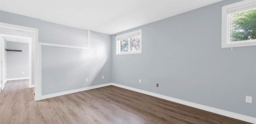 5 bedroom 2 bathroom house for sale. 108 Nicholas St, Quinte West, On. $469,000