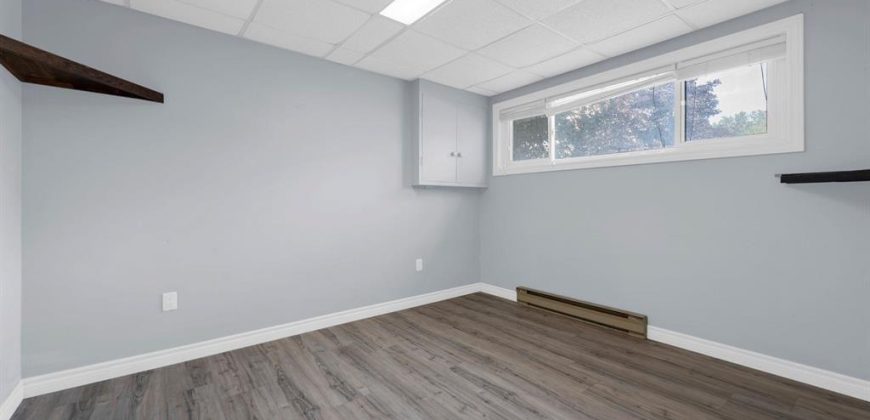 5 bedroom 2 bathroom house for sale. 108 Nicholas St, Quinte West, On. $469,000