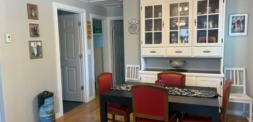 2 bedroom 1 bathroom home for sale. 14 Bay Avenue, Prince Edward County, On. $569,000