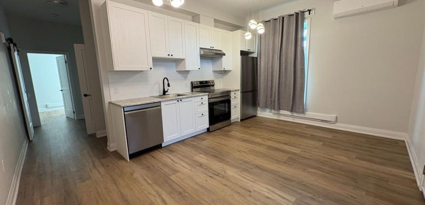 2 bedroom 1 bathroom apt for rent. 22 McGill St. Unit #2, Quinte West, On. $1974 plus water and hydro